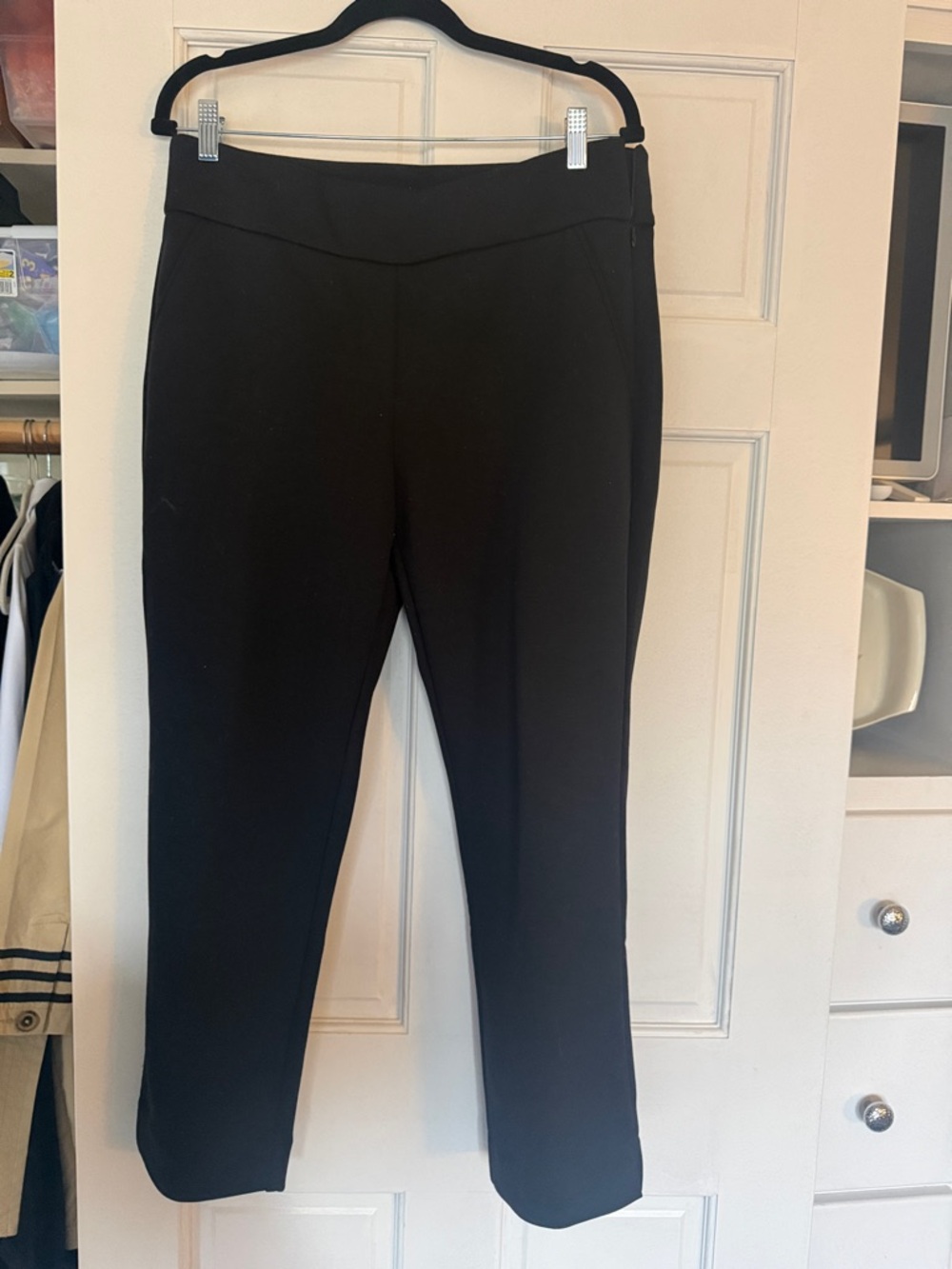 Cabi Black Ponte Knit Pull-On Pants - Women